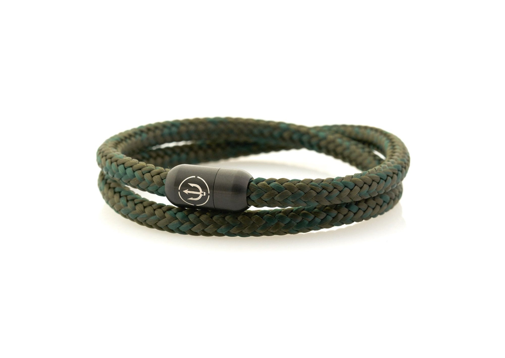 neptn boatswain bracelet with black trident magnetic clasp and seagrass kelp rope