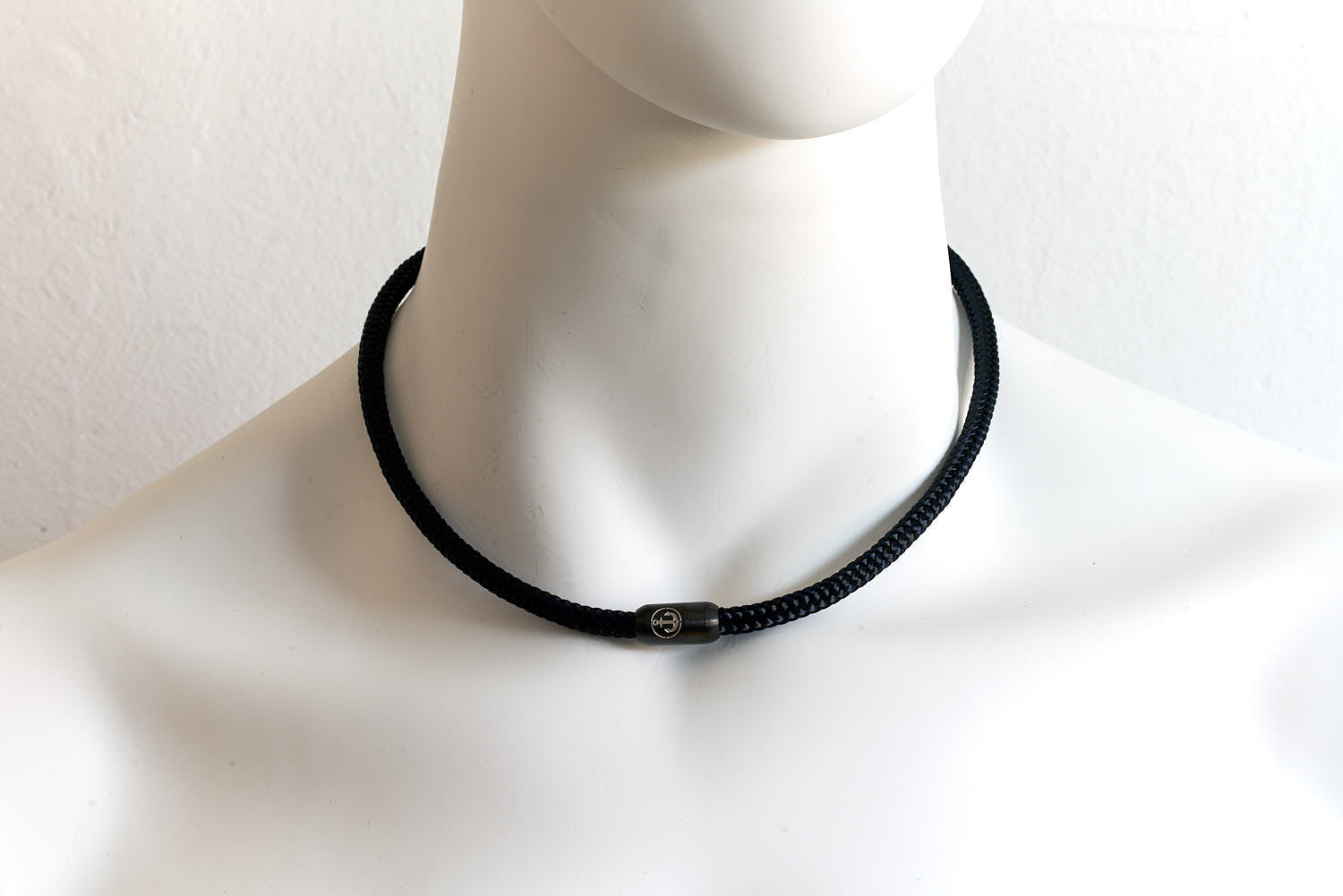 AMOR Anchor BLACK 6 R - [product_color] - NEPTN